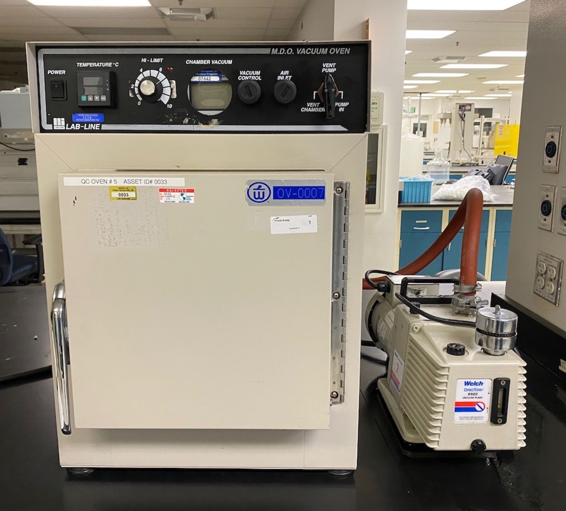 Lab-Line Vacuum Oven.