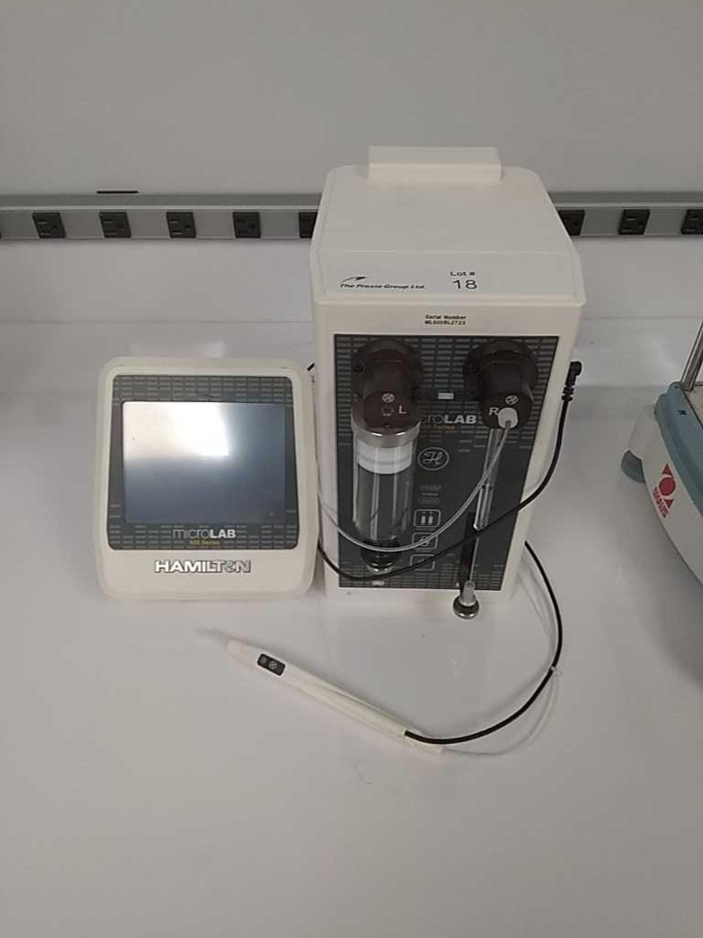 Hamilton MicroLab 600 Series Diluter / Dispenser