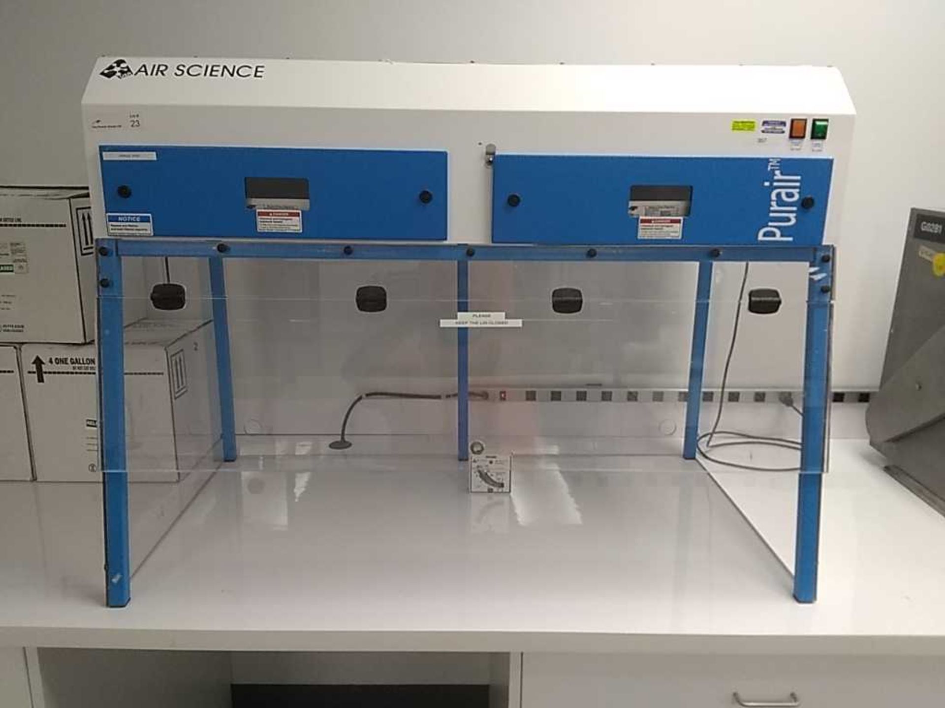 Air Science Purair 5-48 47 x24" Bench Top Ductless Fume Hood