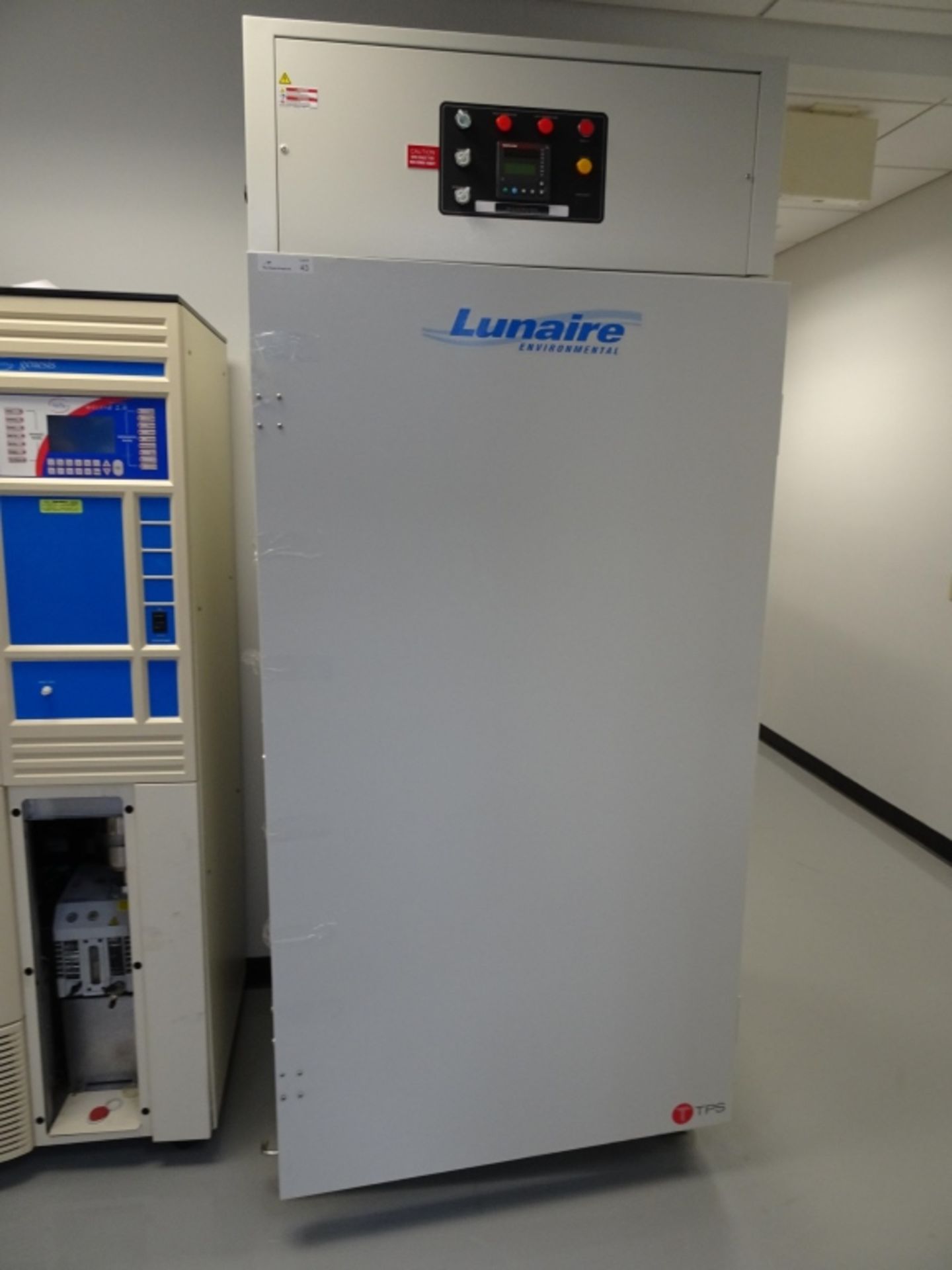 TPS / Lunaire Environmental Chamber