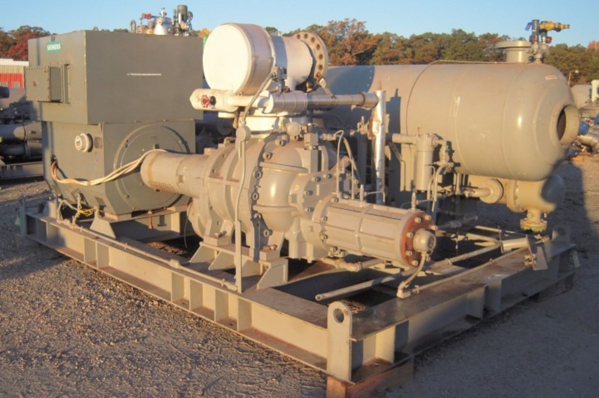 FES Chiller, Model 480E. Ammonia refrigerant screw compressor, 600 hp - Image 7 of 7