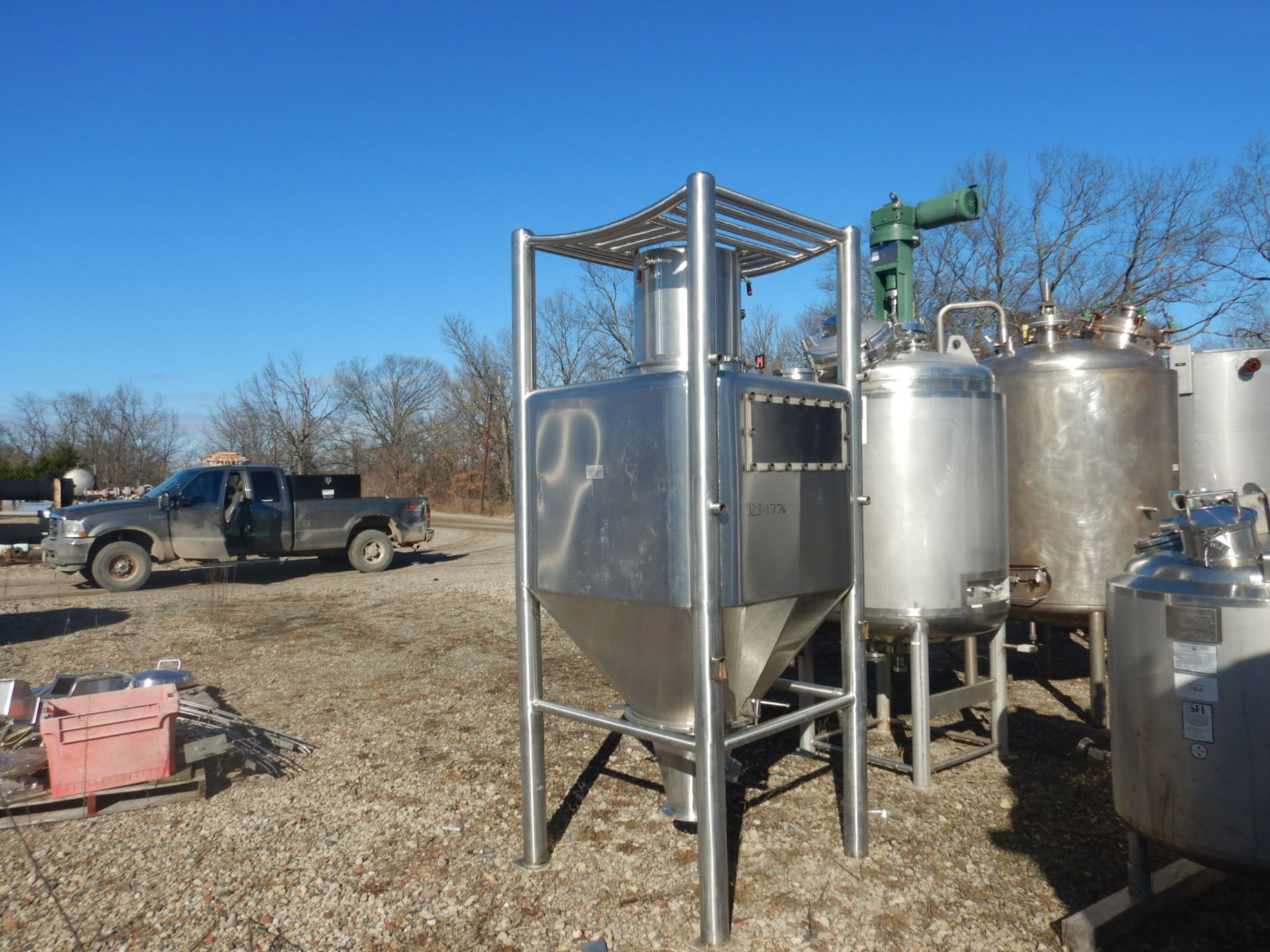 Matcon Storage Bin, Stainless Steel Construction. Cone bottom with valve discharge. - Image 2 of 4