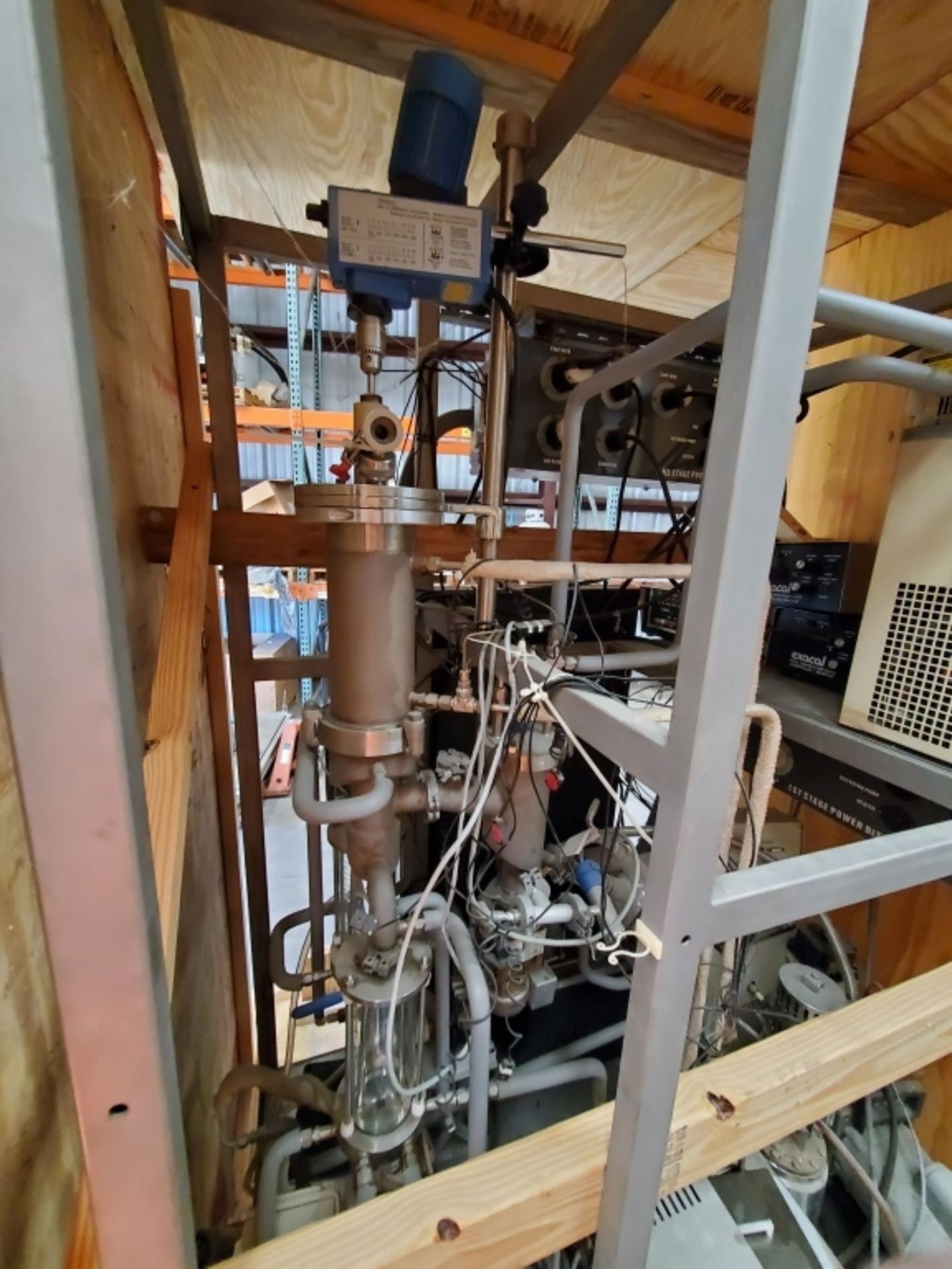 UIC Inc 3-Vane Distillation System w/ Accessories - Image 9 of 11
