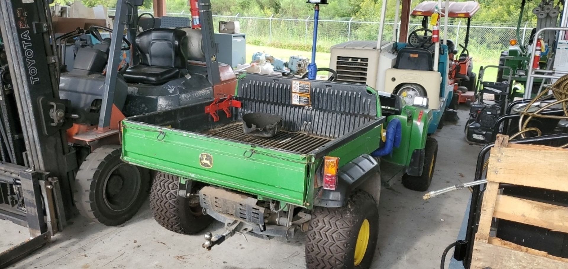 2006 John Deere Gator UTV - Image 5 of 10