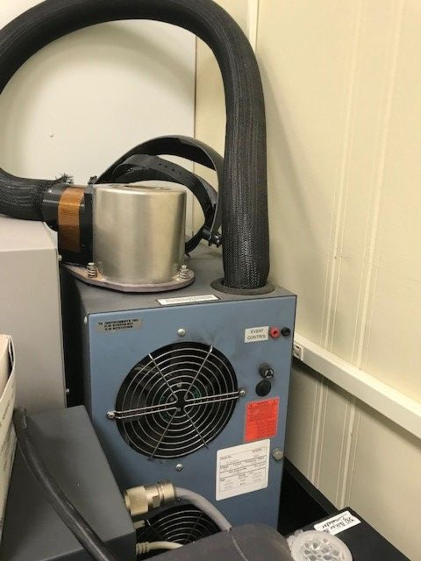 TA Instruments DSC Refrigerated Cooling System - Image 2 of 3