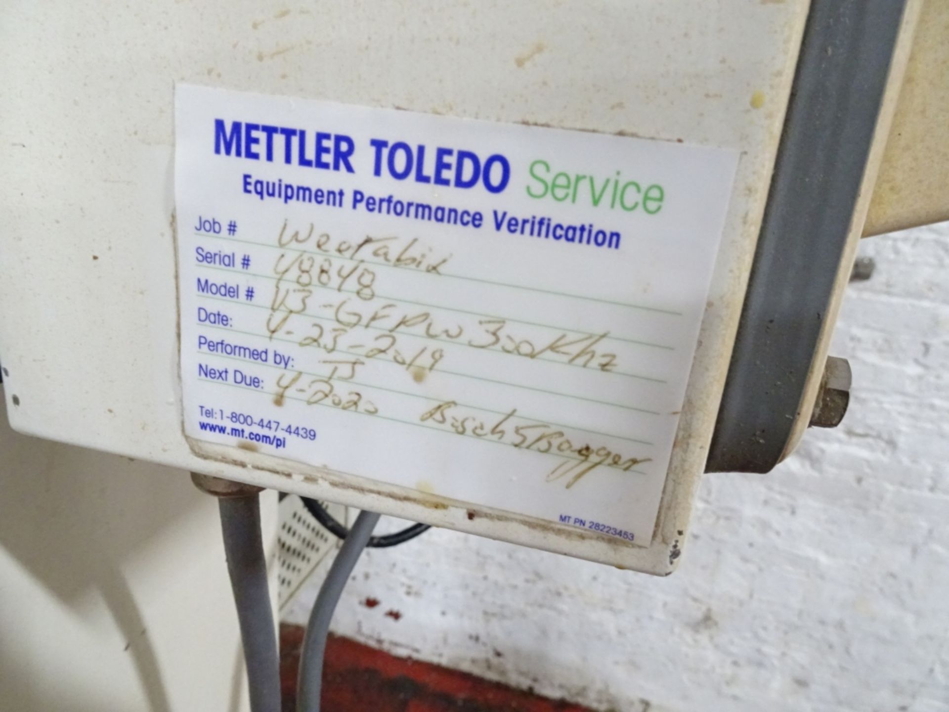 Mettler Toledo Model V3-GFPW300kHz Inline Drop Through Cylindrical Metal Detection System - Image 6 of 6