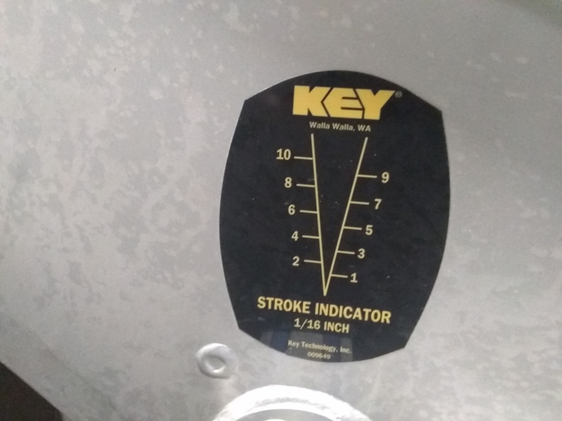 Key Iso-Flo Vibratory Material Screening Unit - Image 5 of 5