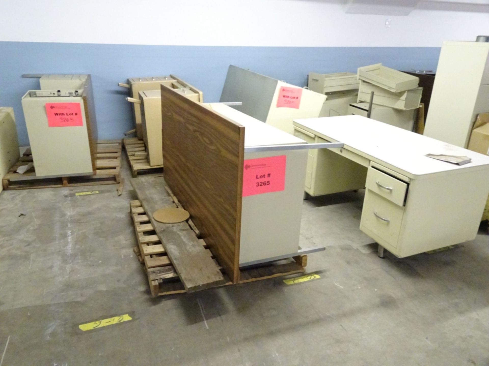 Large Lot of Various office Furniture - Image 7 of 8