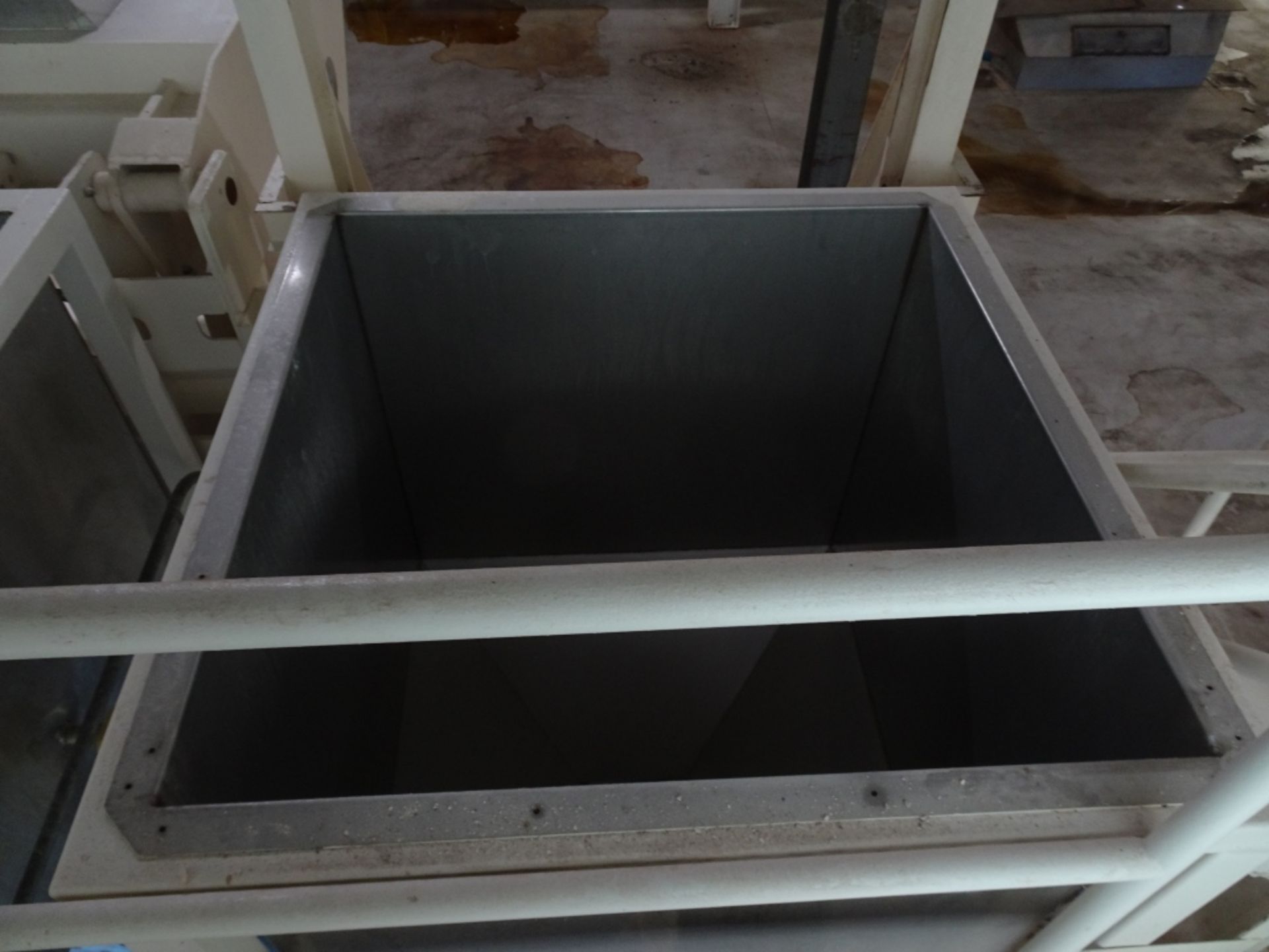 (3) Hopper Material Feeder Bins