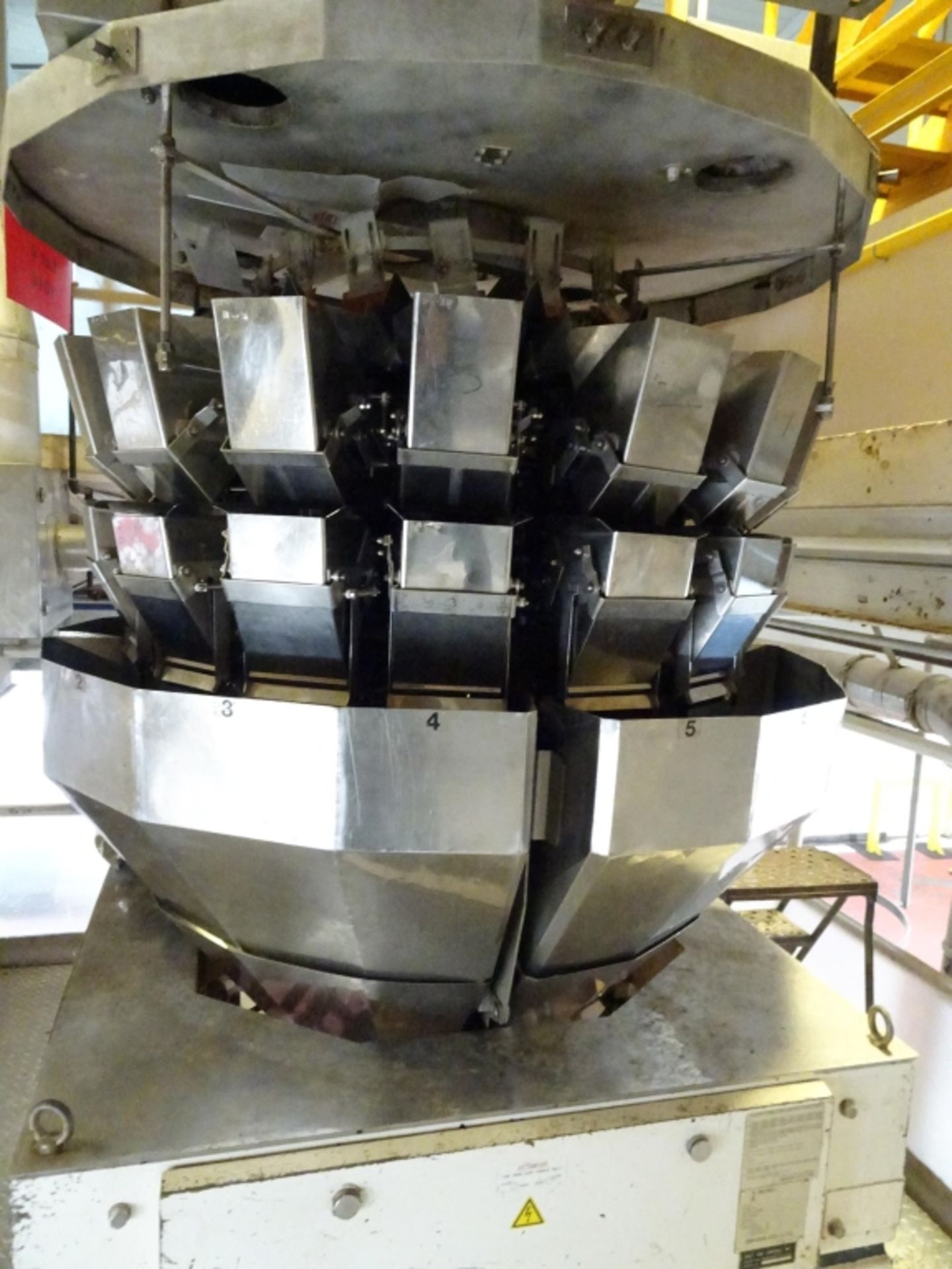 Bosch Form Fill Seal Machine/ Ishida Scale Feed Mettler Metal Detector BULK BID LOTS 1014 TO 1016 - Image 4 of 17