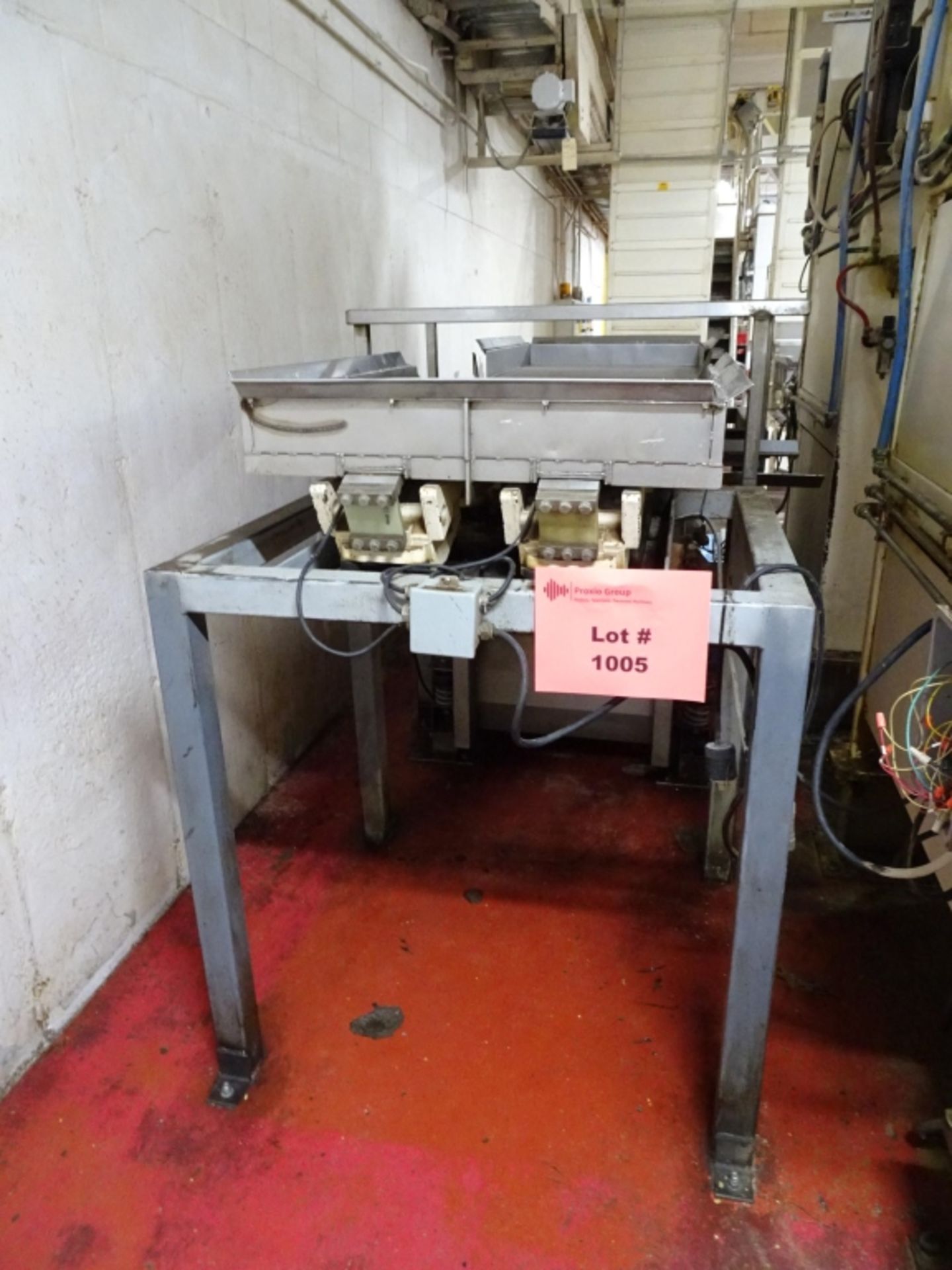 Eriez Vibratory Feeder Station