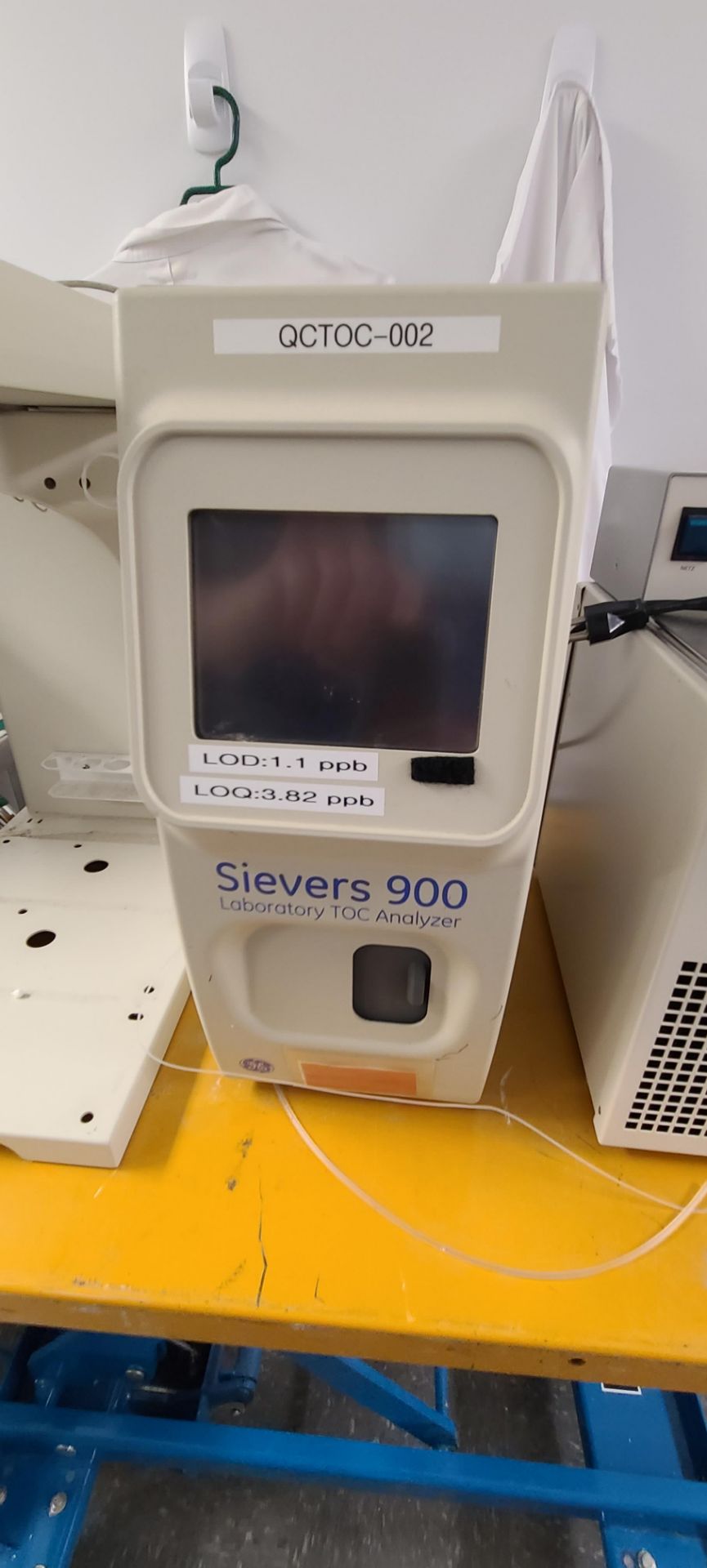 Sievers 900 TOC Analyzer - Image 4 of 7