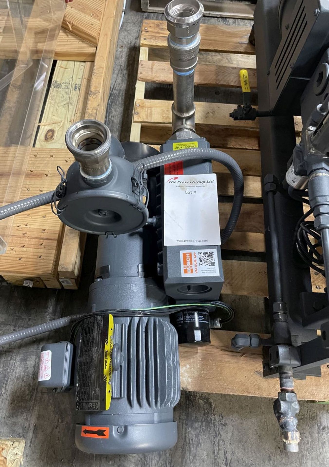 Busch Vacuum Pump, Model RA0025F, 1.5 HP