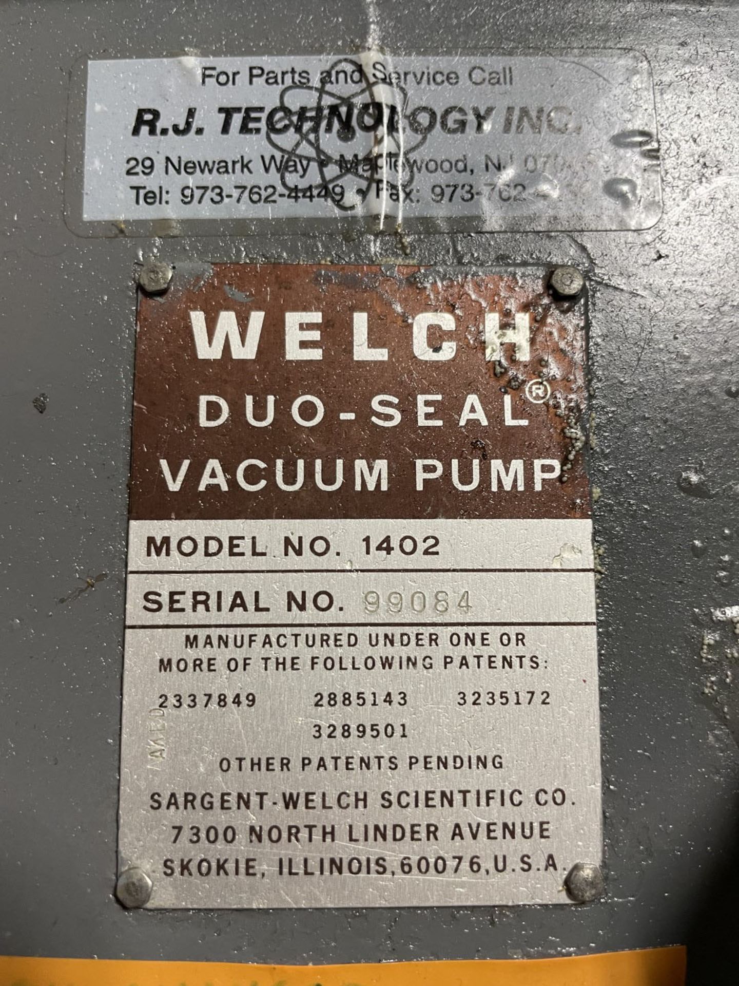 Welch Duo Seal Vacuum Pump, Model 1402 - Image 2 of 5