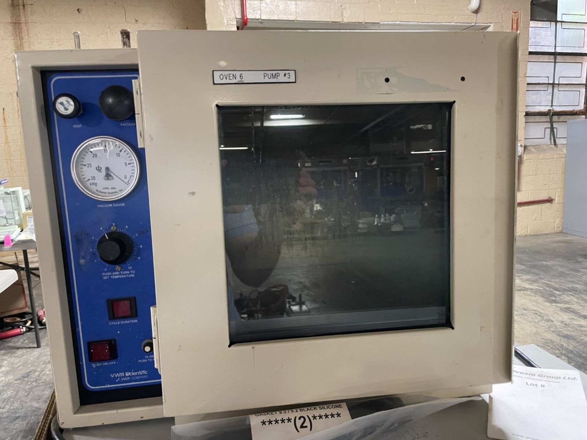 VWR Vacuum Oven