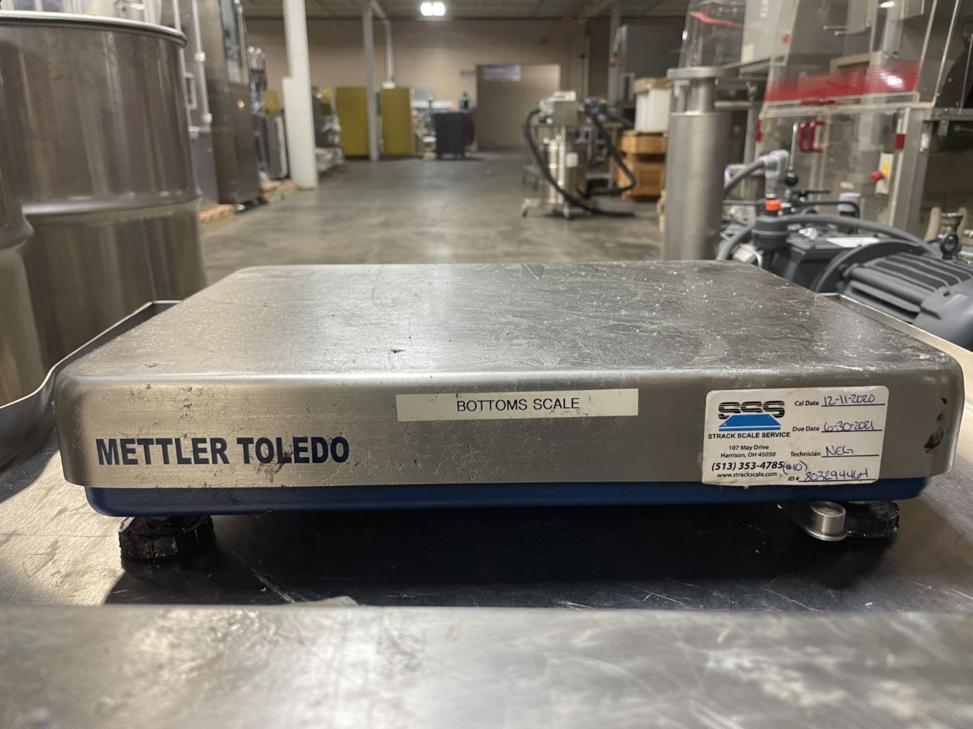 lot of (2) Mettler Toledo platform scales. - Image 4 of 6