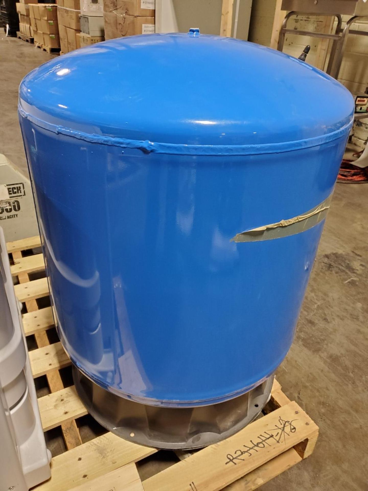 Pentair 50 Gallon Compressed Air tank, Model PS50-01, C/S - Image 4 of 4