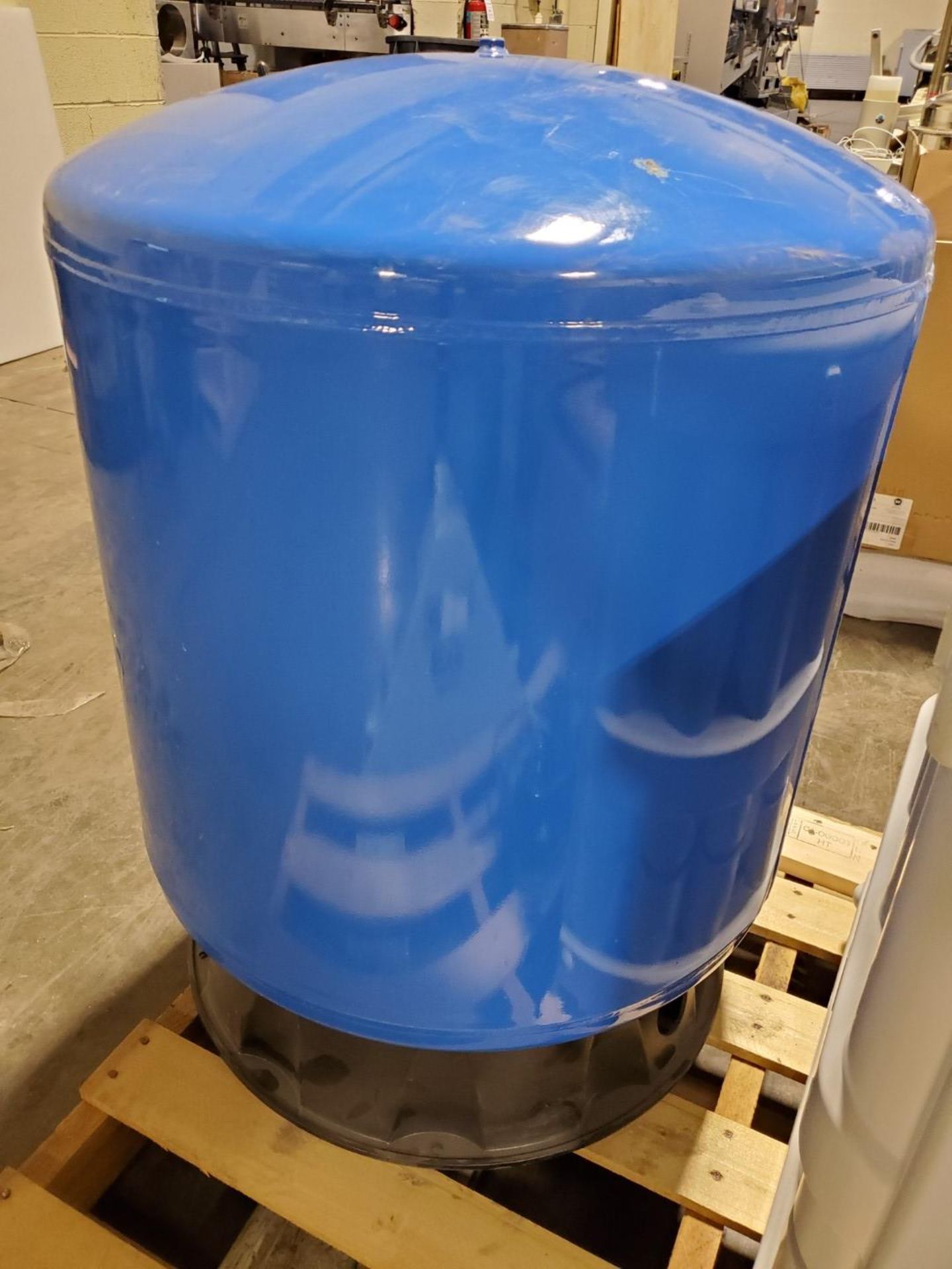 Pentair 50 Gallon Compressed Air tank, Model PS50-01, C/S - Image 3 of 4