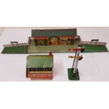 2No. Hornby Railway Station Houses and Signal