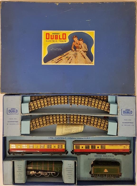 Hornby Duplo Electric Train Set EDP11 Passenger Train "Silver King" B.R. (E.R.) 30011 - boxed