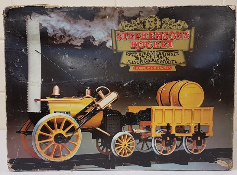 Hornby Stephenson Rocket Real Steam Trainset - boxed