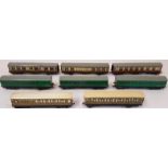 Hornby Southern 3 Car Set, 2/3 rail, LNER Track Set Gresley and 3 other carriages (8)