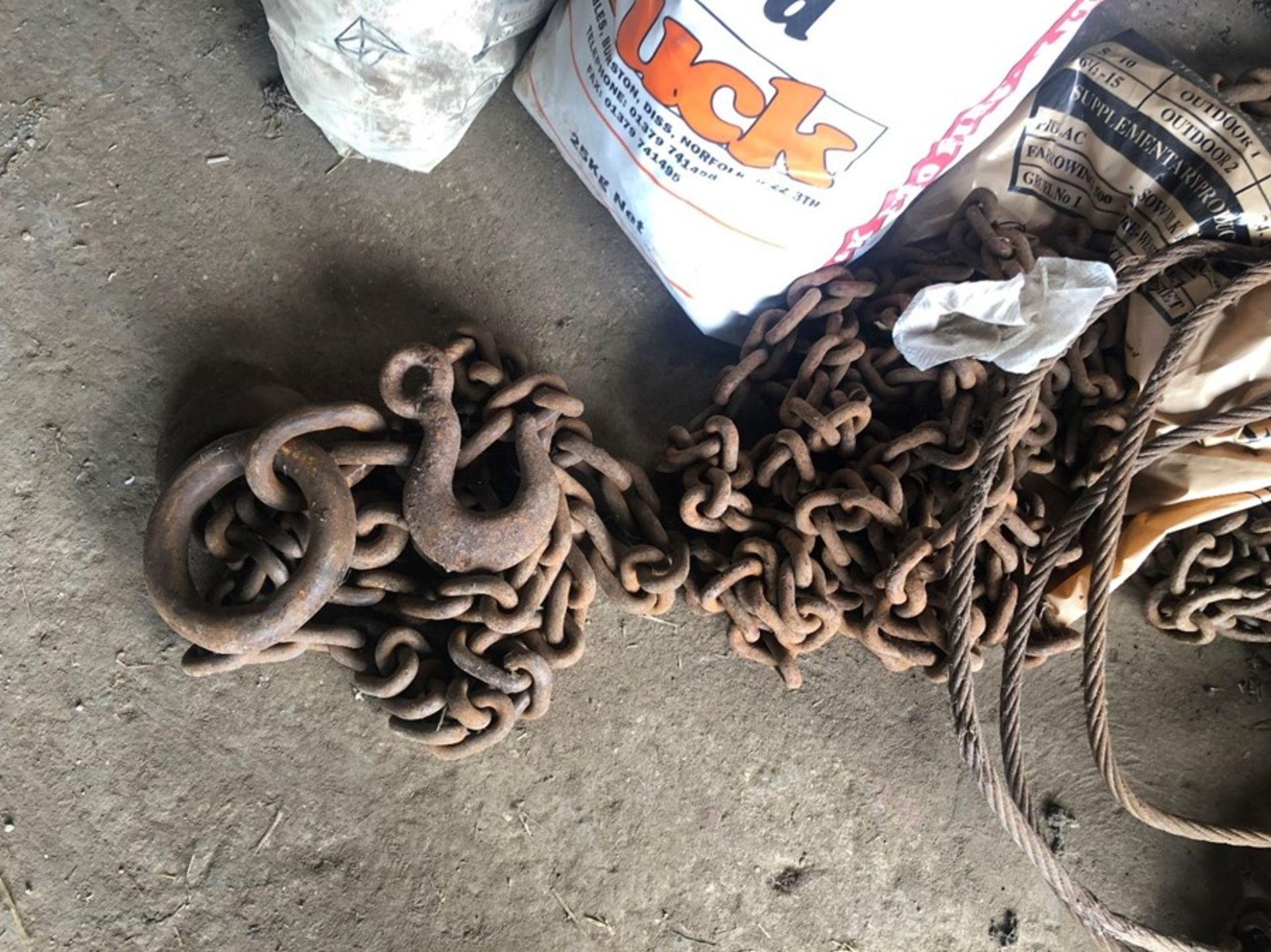 Pair of tow chains