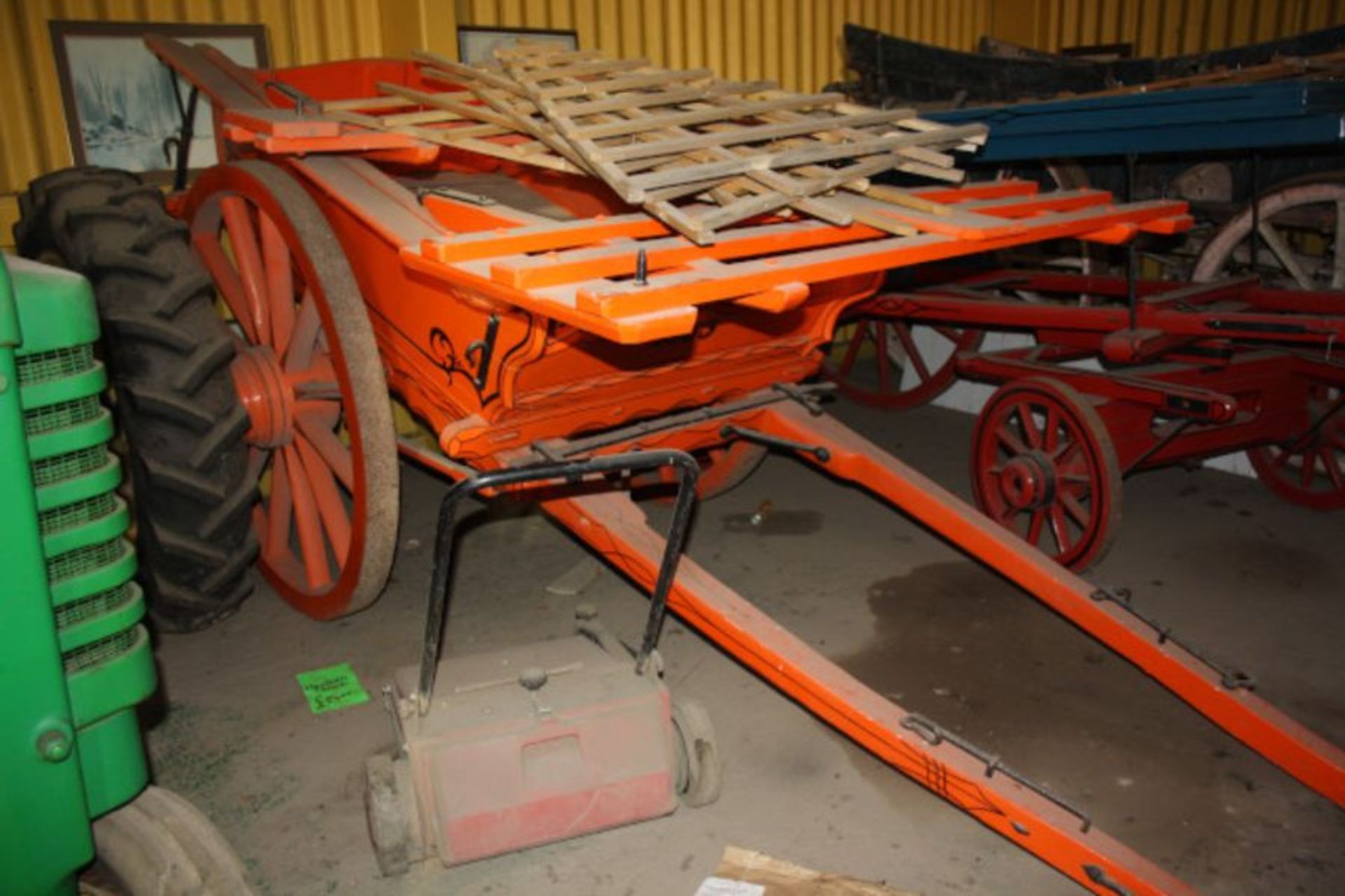 Lincolnshire 2 wheel wagon, A & P O’Connor, Lodge Farm, Castle Acre, Makers - D T Gratton & Sons, - Image 2 of 4