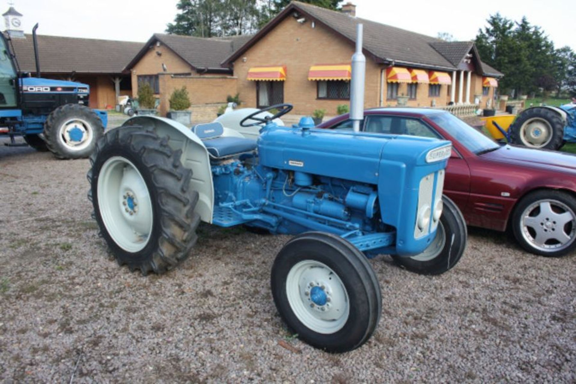 Fordson Super Dexta, Blue & Grey, new clock, with pick-up hitch,12.4-28 rear tyres, 6.00-16 front - Image 2 of 5