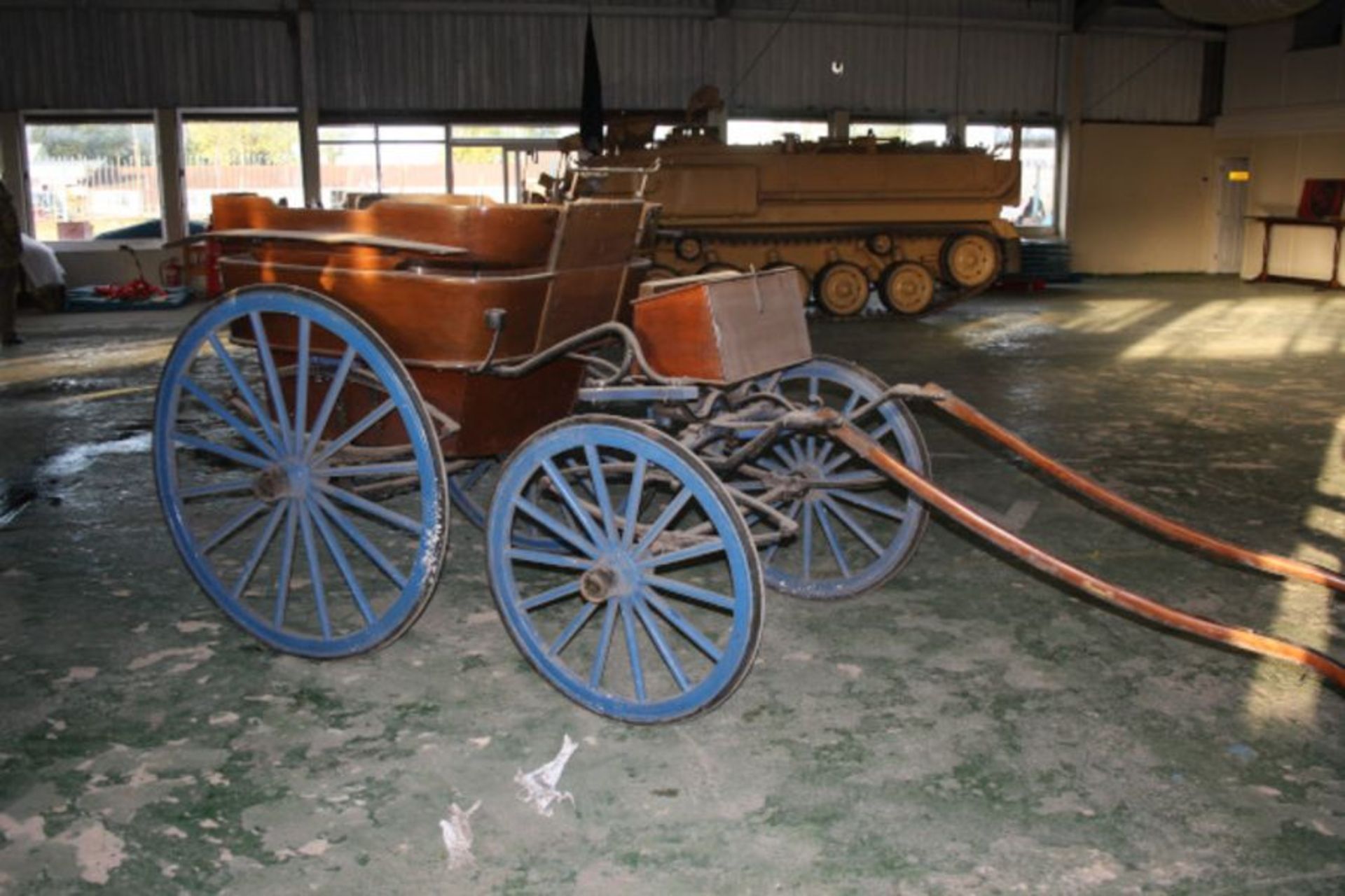 Tonneau Governess Cart, 4 wheel front turntable, Makers Chas S Windover & Co Ltd, New Bond Street,