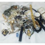 BAG OF COSTUME JEWELLERY, SOME WATCHES & OTHER ITEMS