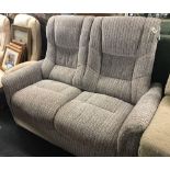 2 SEATER SETTEE