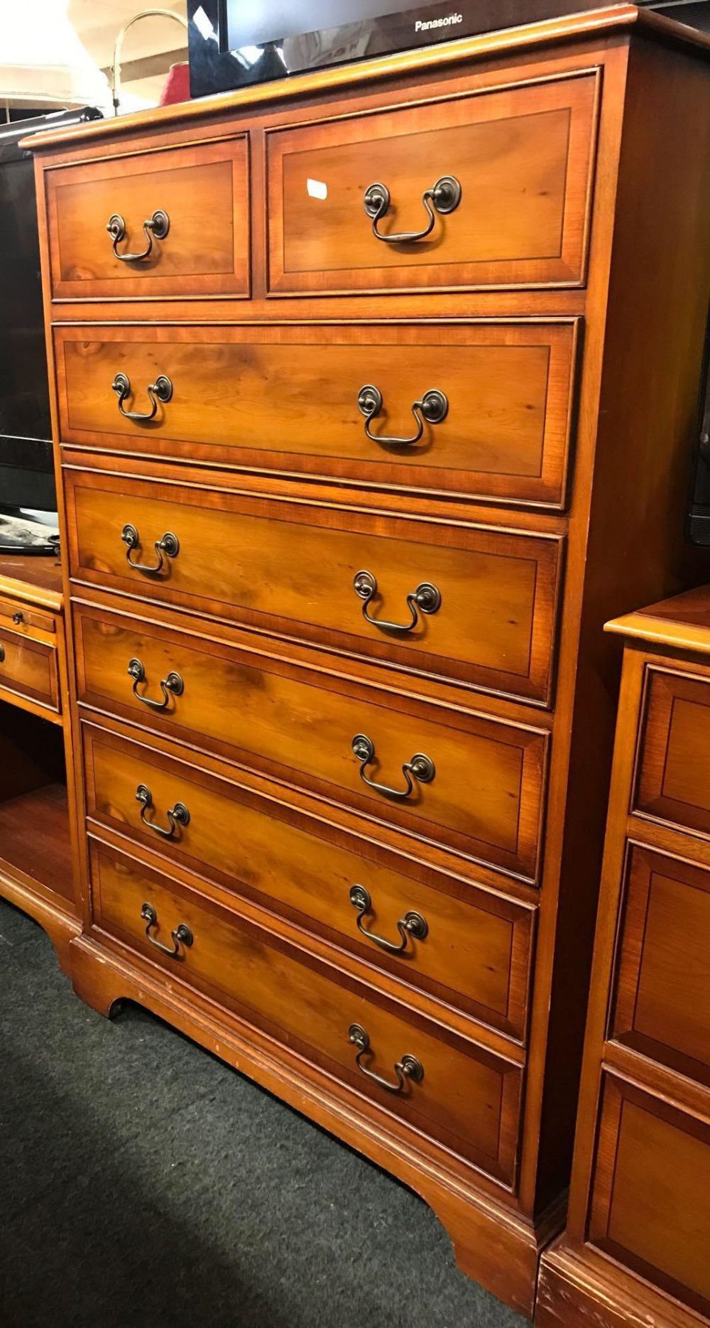 YEW WOOD CHEST OF 7 DRAWERS (2 SHORT, 5 LONG)