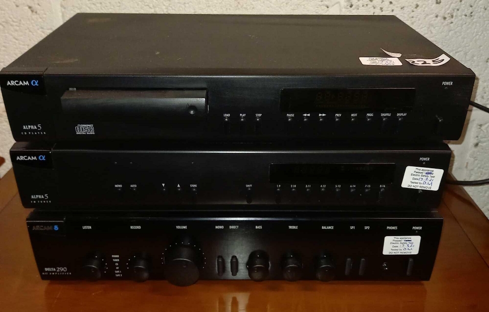 ARCAM ALPHA 5 STACKING AMPLIFIER TUNER & CD PLAYER, WITH REMOTE