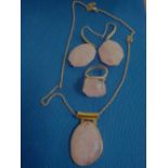 SILVER GILT SUIT OF JEWELLERY, PINK HARD STONE PENDANT NECKLACE, MATCHING RING & EARRINGS
