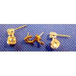 14ct GOLD EAR STUDS