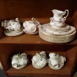 SHELF OF ROYAL WESSEX BUCKINGHAM PATTERN CUPS & SAUCERS & A SHELF OF RICHMOND ROSE THYME PATTERNED
