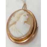 A CARVED CAMEO (CRACKED) BROOCH SET IN 9ct MOUNT