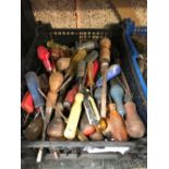 QTY OF SCREWDRIVERS, BOX OF TOOLS, CHISELS & BOX OF HAMMERS