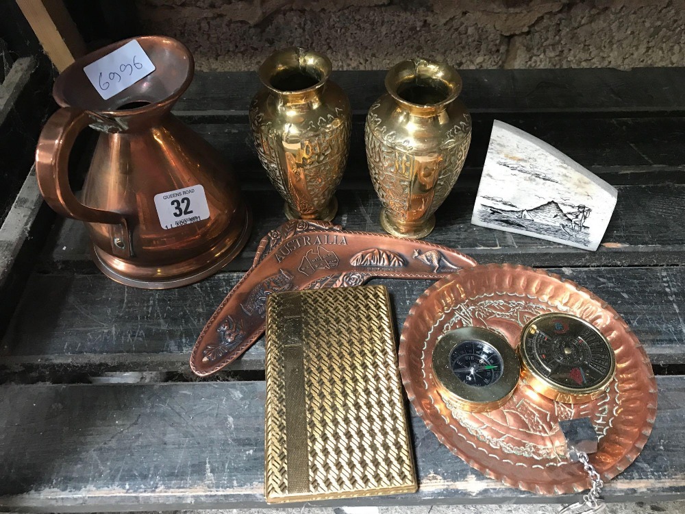 SMALL QTY OF COPPER & BRASS ITEMS