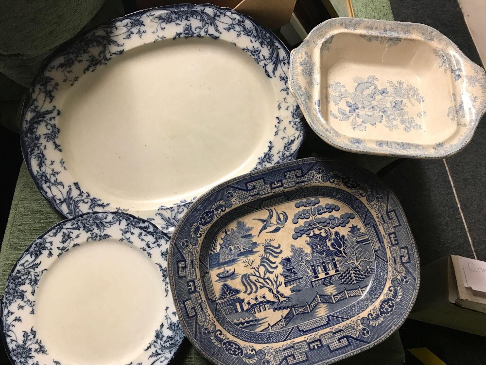 2 CHINA NOVELTY CHEESE DISHES, BLUE & WHITE PLATES & FLAN DISHES