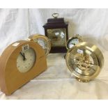 5 MODERN MANTLE CLOCKS, BRASS & WOOD EFFECT