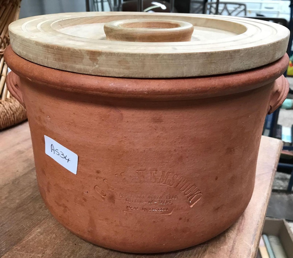 LARGE EARTHENWARE STORAGE JAR