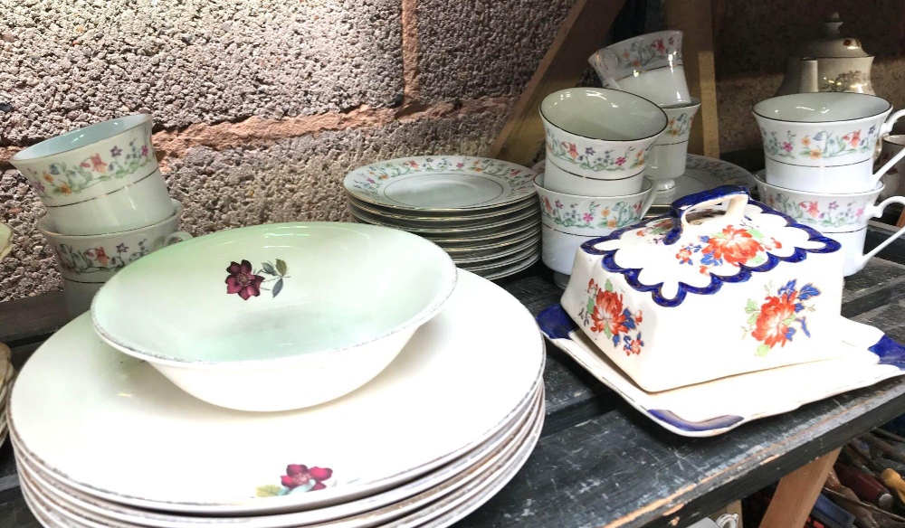 SHELF OF CHINAWARE, SAUCERS, CUPS ETC - Image 2 of 3