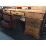 LIGHT MAHOGANY DRESSING TABLE WITH NO MIRROR