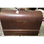 SINGER SEWING MACHINE WITH KEY