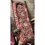 VINTAGE FOLDING CHAIR FOR RESTORATION