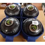 SET OF 4 CROWN GREEN BOWLING BALLS, SIZE 3 H IN CARRYING BAG - DRAKES PRIDE PROFESSIONAL