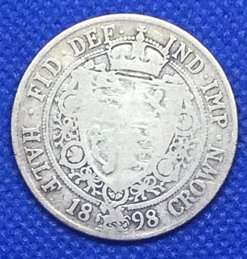 A VICTORIAN SILVER HALF CROWN 1898 - Image 2 of 2