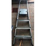 3 STEP ALUMINIUM LADDER